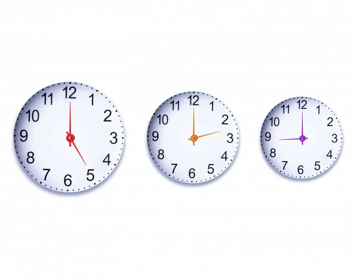 Це на часах. Циферблаты с разным временем. Часы на белом фоне. Время циферблат. Часы с разным временем.