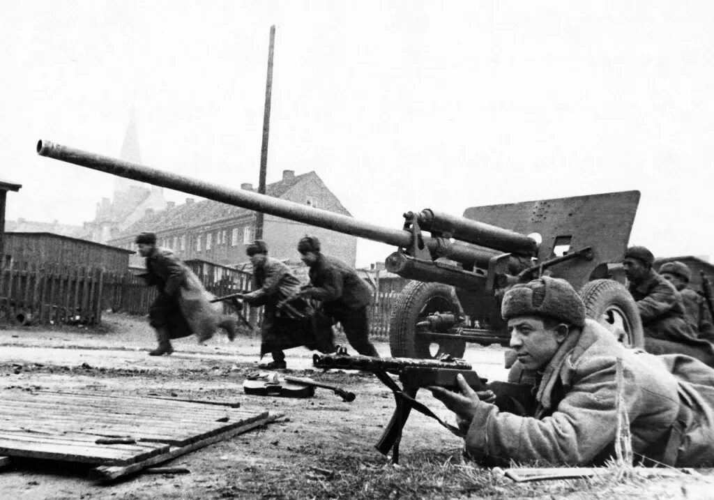 12 апреля 1945 года