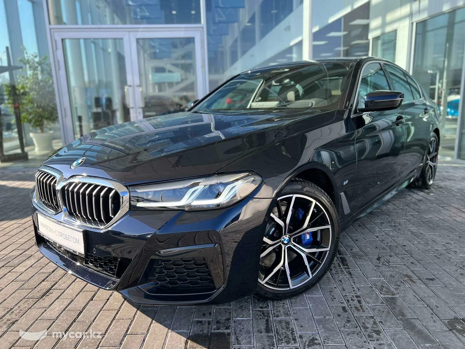 Фотопост: новая BMW 5 серии - Wylsacom