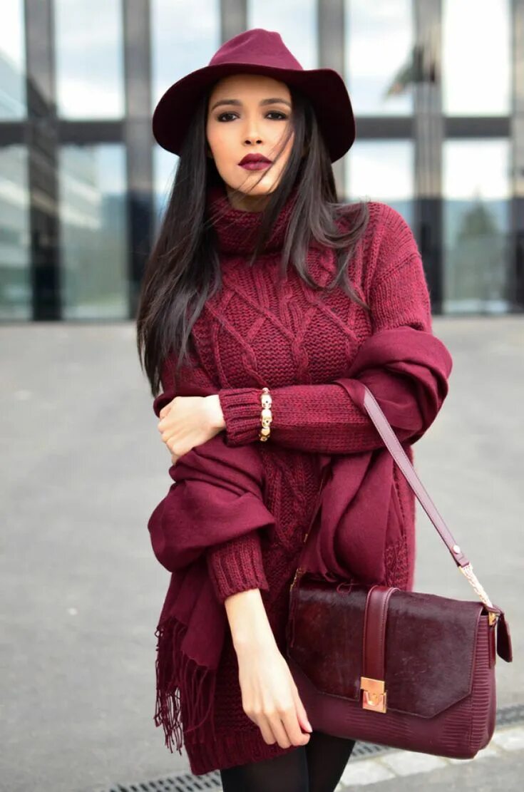 10 Corduroy Pants That Look Sleek AF - Society19 Burgandy outfits, Burgundy outf