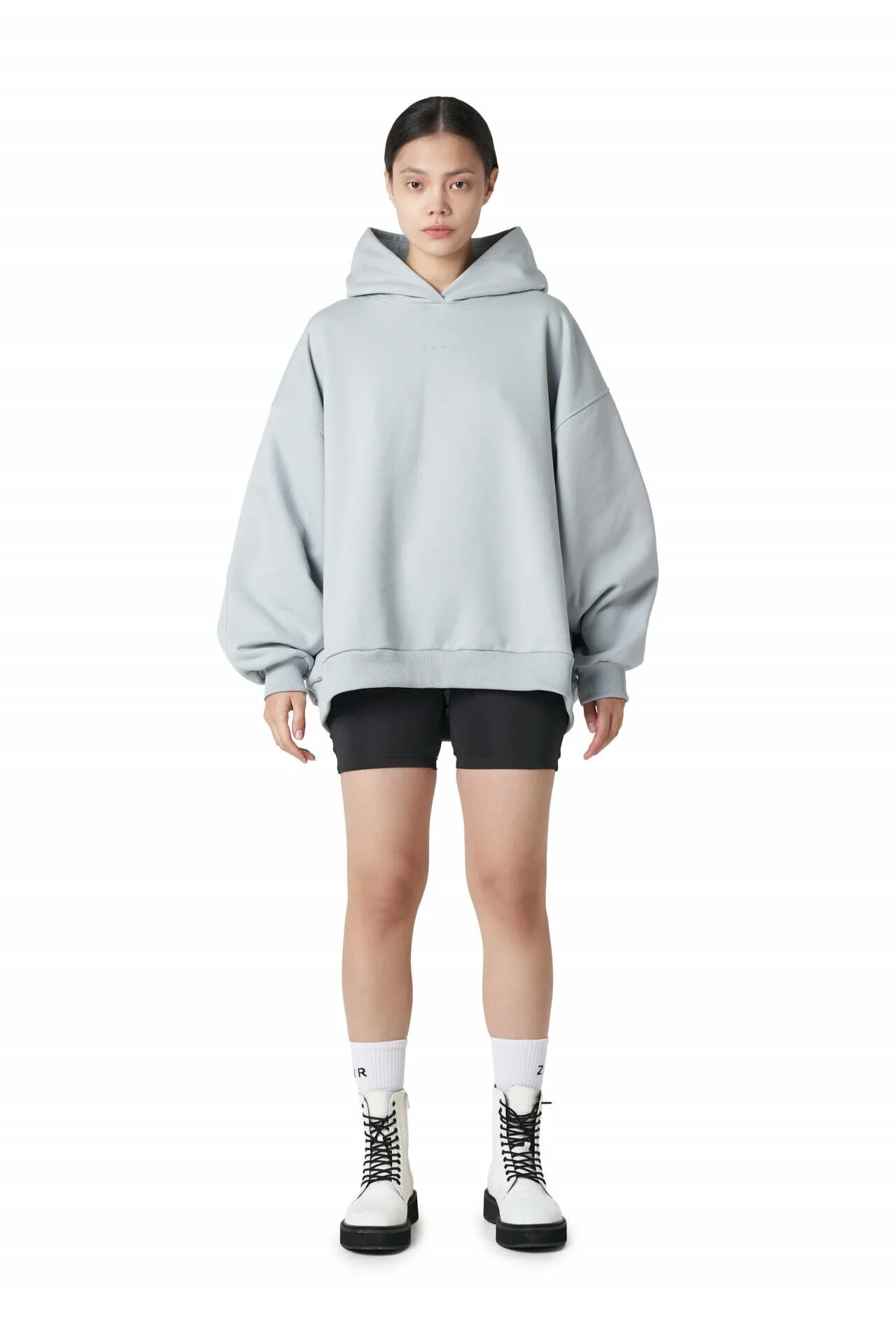 Бренд znwr. Zen одежда. Znwr одежда москва. Бренд znwr одежда. Znwr шоурум.