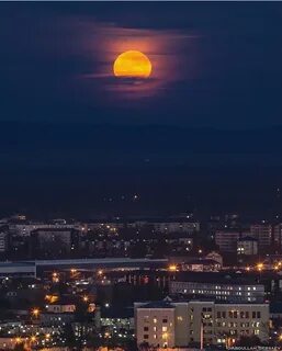Луна в ростове на дону сегодня