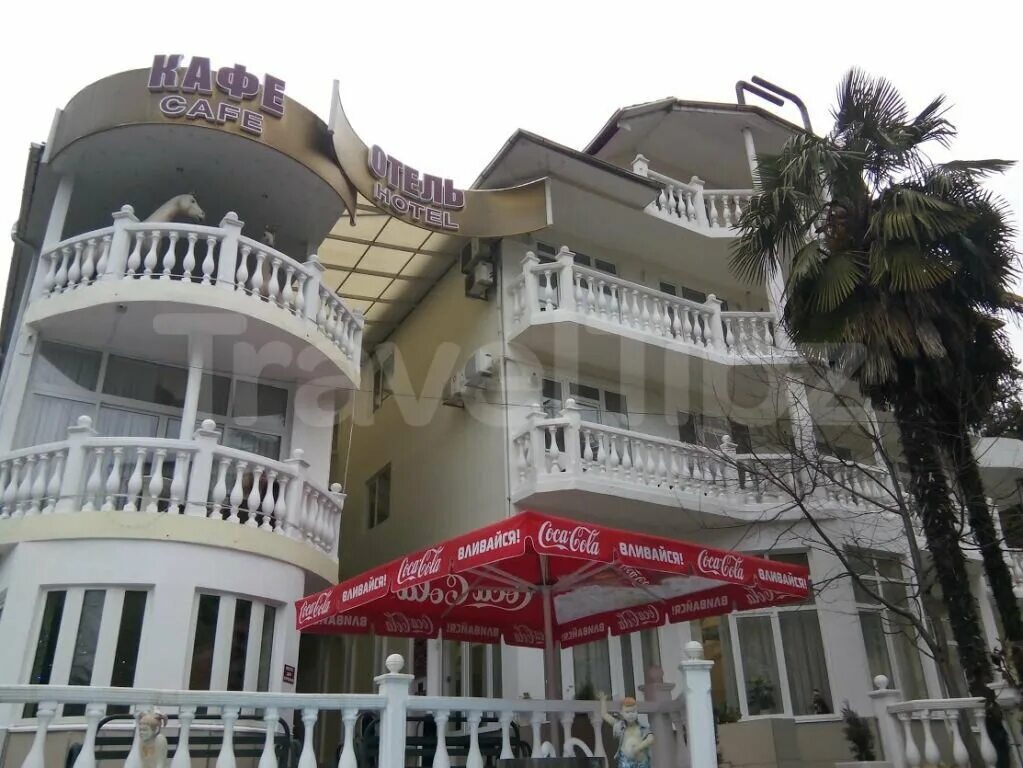 хоста ул октября. хостинская мацеста. улица октября 26 хоста. гостевой дом хоста в хосте. хоста ривер парк фото.