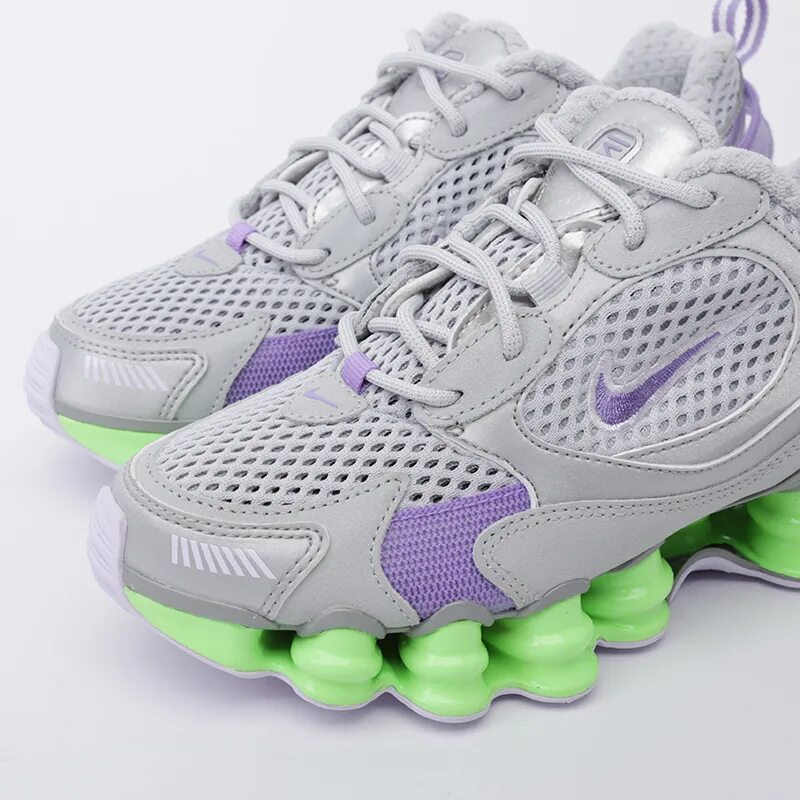 Кроссовки Nike Wmns Shox TL Nova SP. Женские кроссовки Nike Shox TL. Nike Shox 2022. Nike 2021. Найк новинки