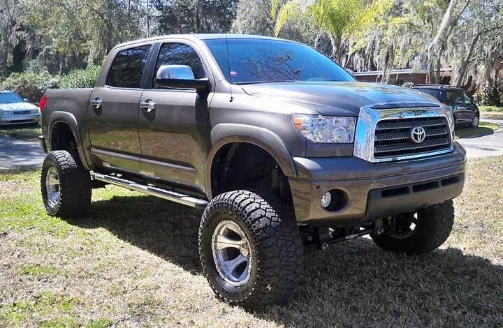 Тойота тундра в спб. Toyota tundra tuning. toyota tundra 1. тойота тундра 35 колеса. тойота тундра 2 поколения.