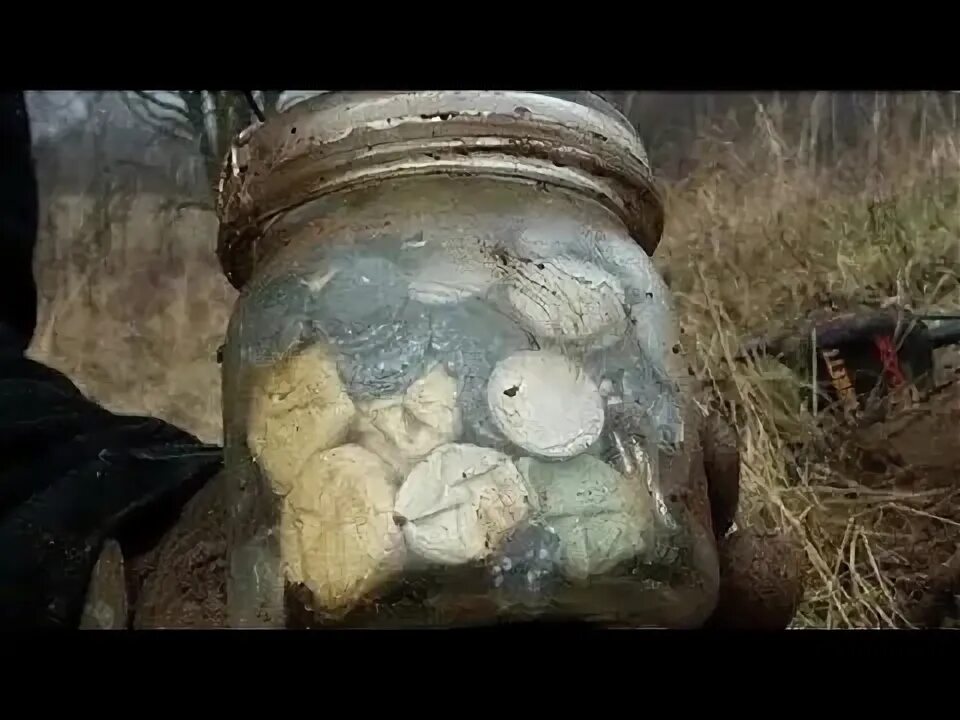 Клад шапок. Клады и находки. находки кладоискателей. клады карелии. нашел клад.