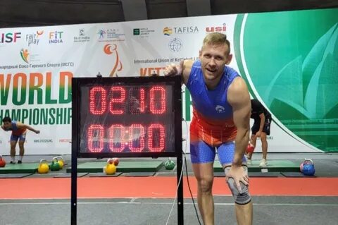 Спортсмены установившие мировые рекорды