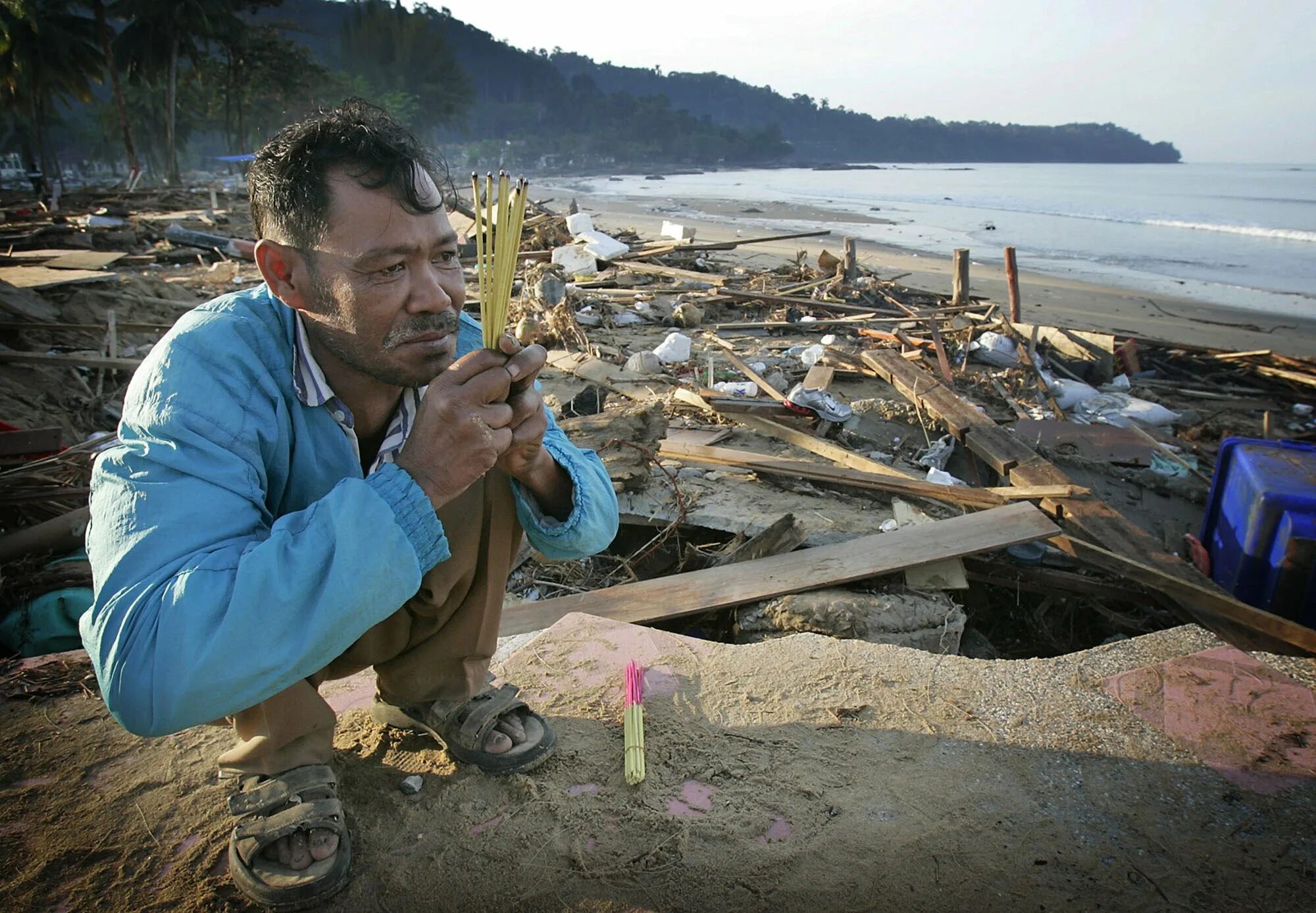 Землетрясение в тайланде 2004. Землетрясение в Индонезии 2004.