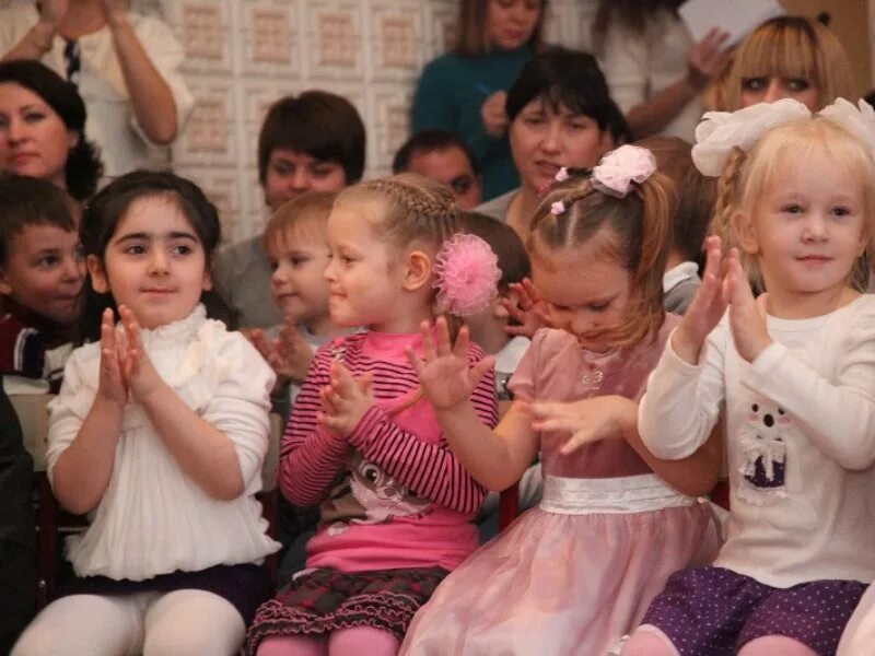 Работа воспитателем волгоград. Детский сад сотрудничество. Работа воспитателем волгоград. Наталья александровна воспитатель детского сада. Работа воспитателем волгоград.