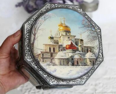 Финифтью углич