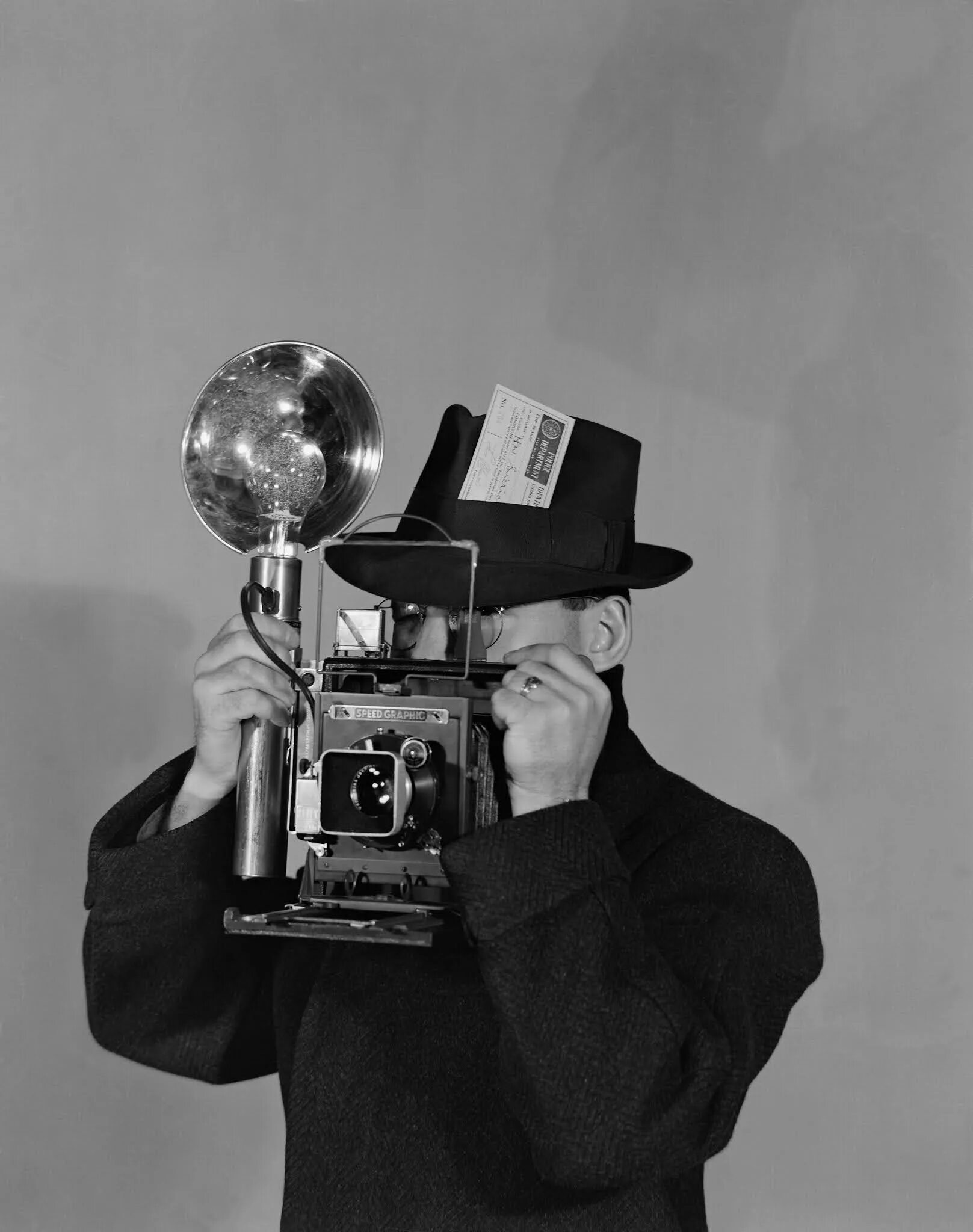 Журналисты 20 века. Журналист 19 века. Старый фотоаппарат. Фотографы 20 века.
