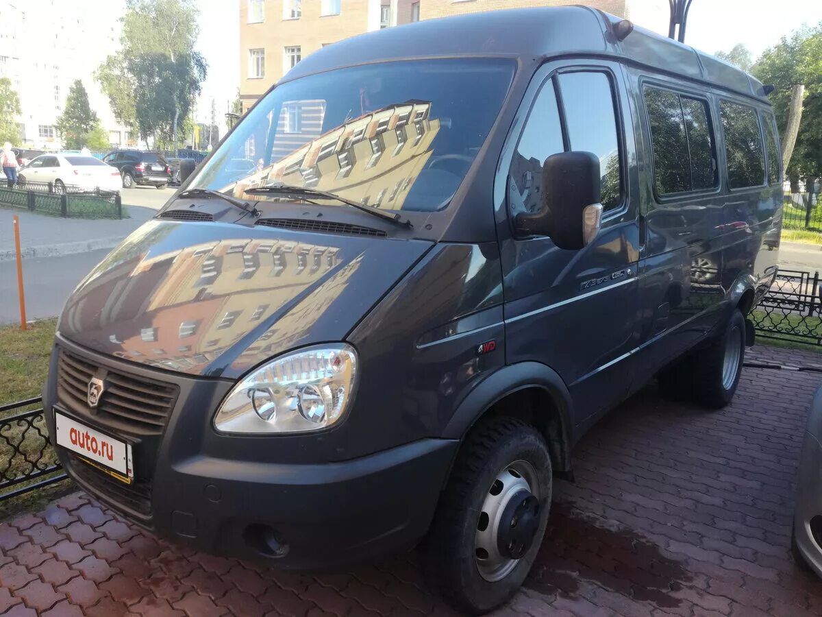 Авито тверь газели и микроавтобусы. Газ газель 3221 грузовой. Газ-32213 2004. Газель бизнес 2011 пассажирская. Газель 3221 новая.