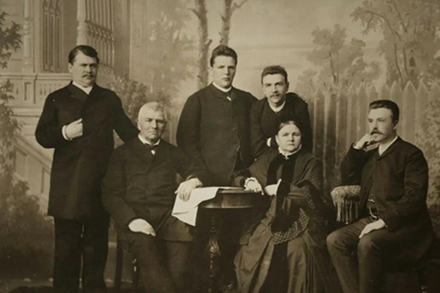 Меценаты щукины братья. Семьи меценатов. Третьяков павел михайлович в детстве. Купеческая династия бахрушина. Купеческая династия бахрушина.