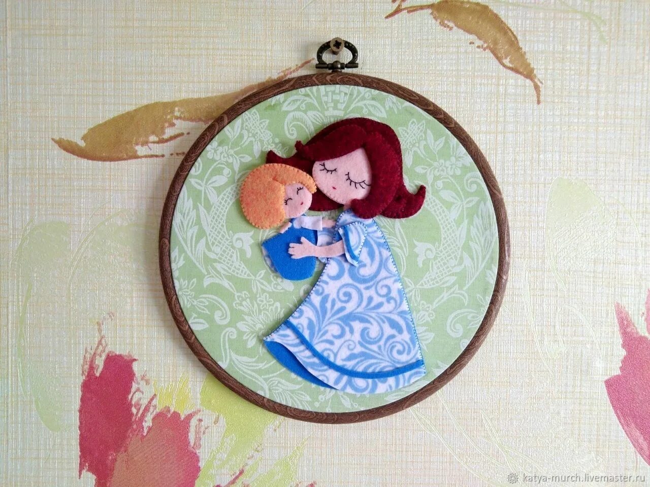 Витражная роспись густав климт. Картины из пуговиц. Панно подарок для воспитателей. Необычная аппликация. Панно мама.