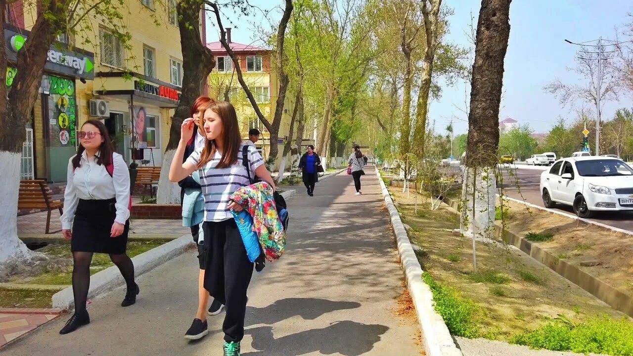 Татка алмалык нет доступа друзей. Парк городе Алмалык. Ташкент Алмалык. Алмалык 2022. Алмалык район Телеграф.