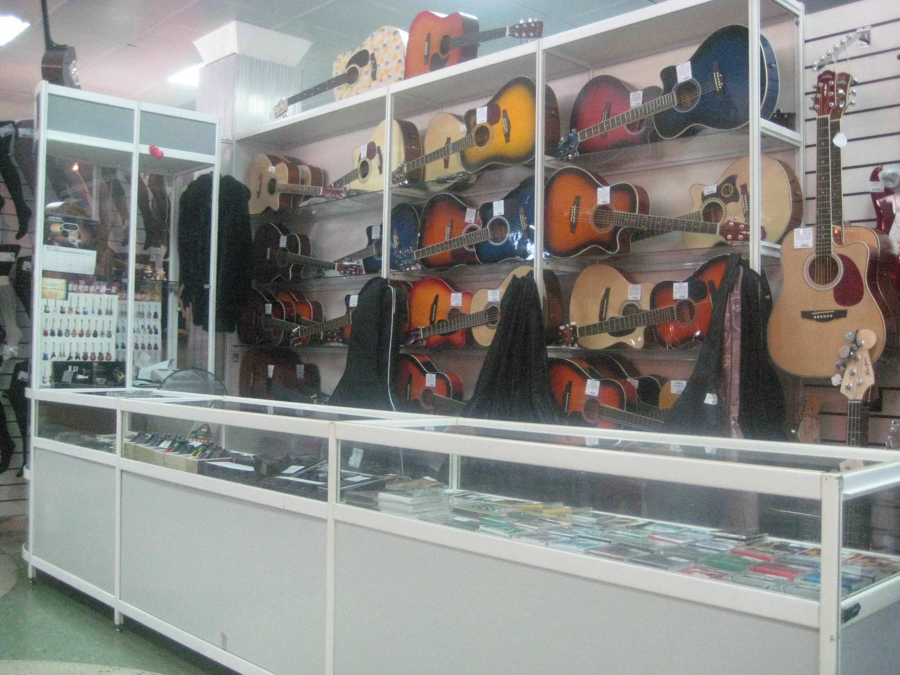 Музыкальный магазин визит благовещенск амурская область. Благовещенск республика башкортостан. Пионерская 112/2. Читай город благовещенск. Магазин полигон белогорск амурская область.