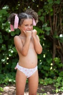 niñas culetin - www.cahootlearning.com.