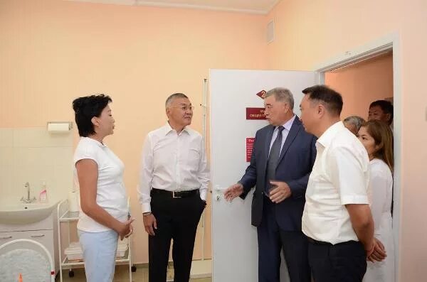 Поликлиника элиста ленина 231. Ленина 231 элиста. Новая поликлиника элиста детская. Анапа ленина 231. Анапа, улица ленина, 231.