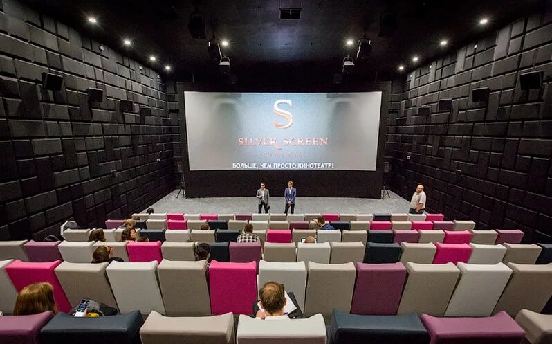 Сильвер скрин минск. Сильвер скрин Галилео. Silver Screen Cinemas в ТРЦ "Galileo". Silver Screen в ТРЦ Arena City, Беларусь, Минск Premier Sofa. Кинотеатр Сильвер скрин Минск с двойными креслами.