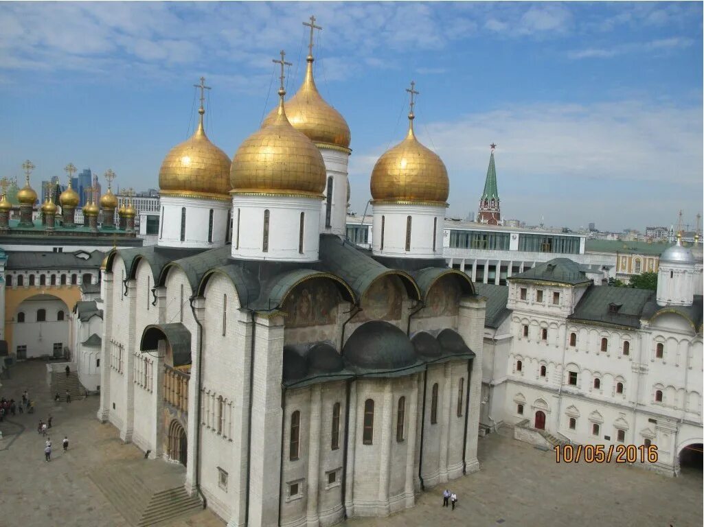 Церковь богородицы на сенях. Храм Успения Пресвятой Богородицы в Кремле Москва.