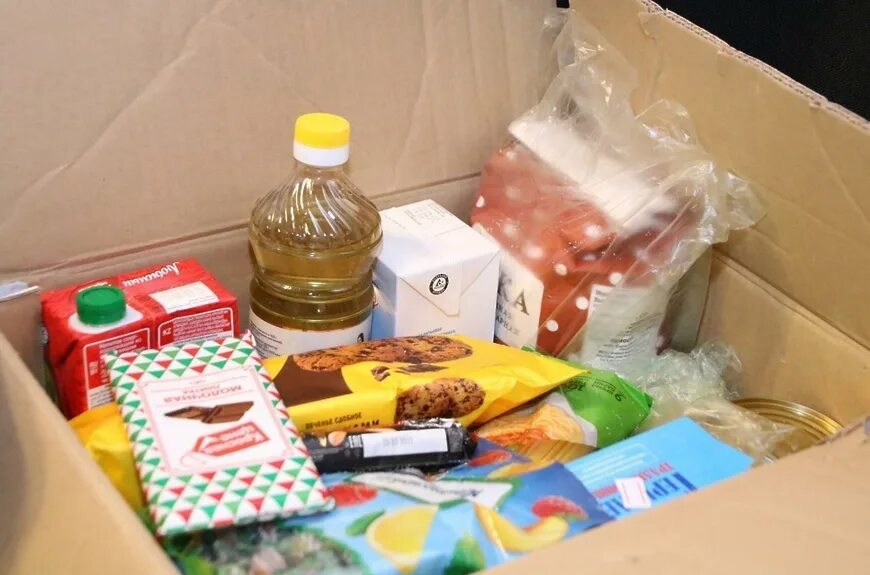 Получить помощь продуктами. Коробки с продуктами для малоимущих. Получить помощь продуктами. Набор продуктов для малоимущих. Получить помощь продуктами.