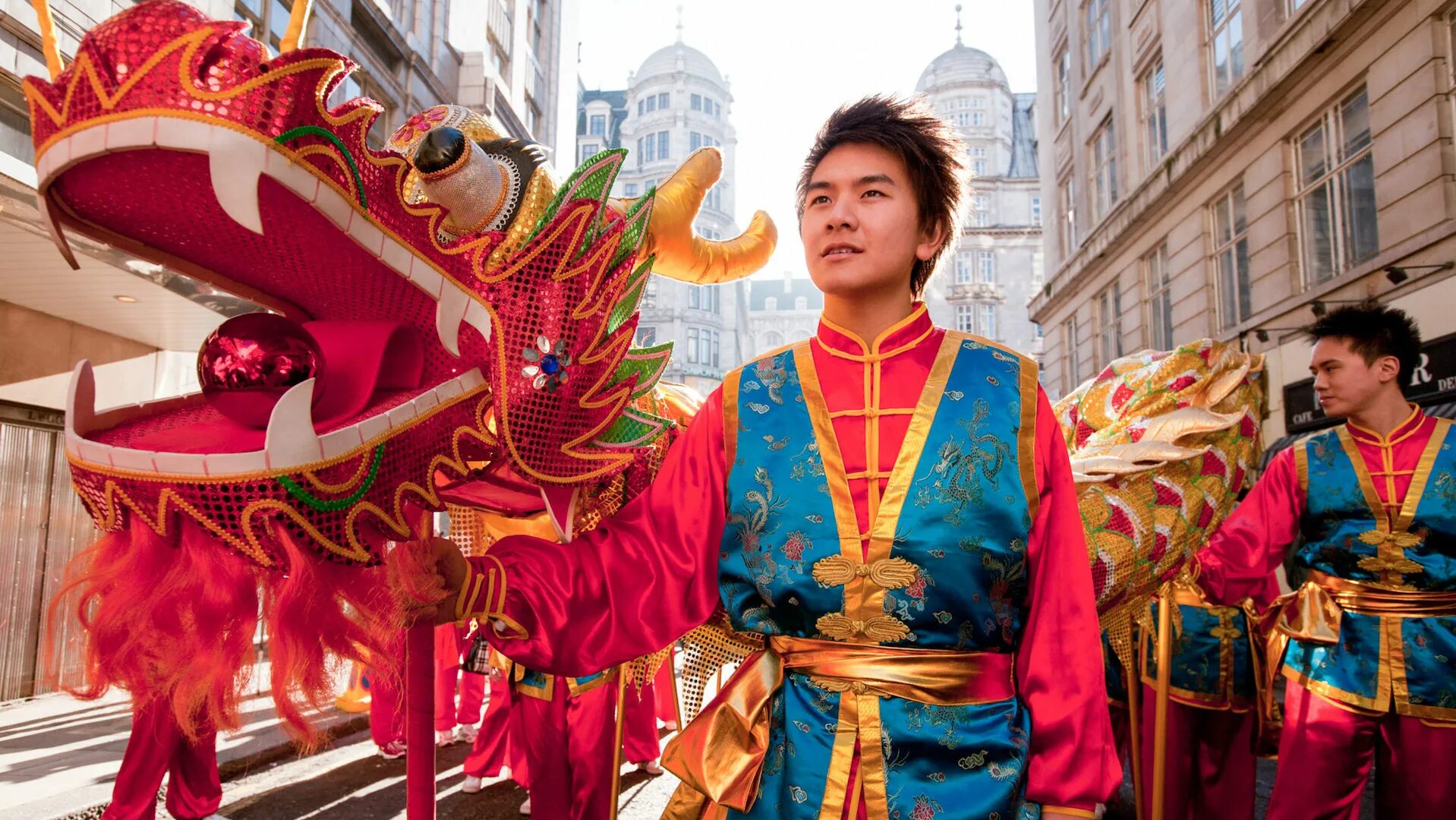 Праздники в Китае. Китайский фестиваль. Праздничный дракон в Китае. Китайские праздники нерабочие. 4 6 апреля праздник в китае