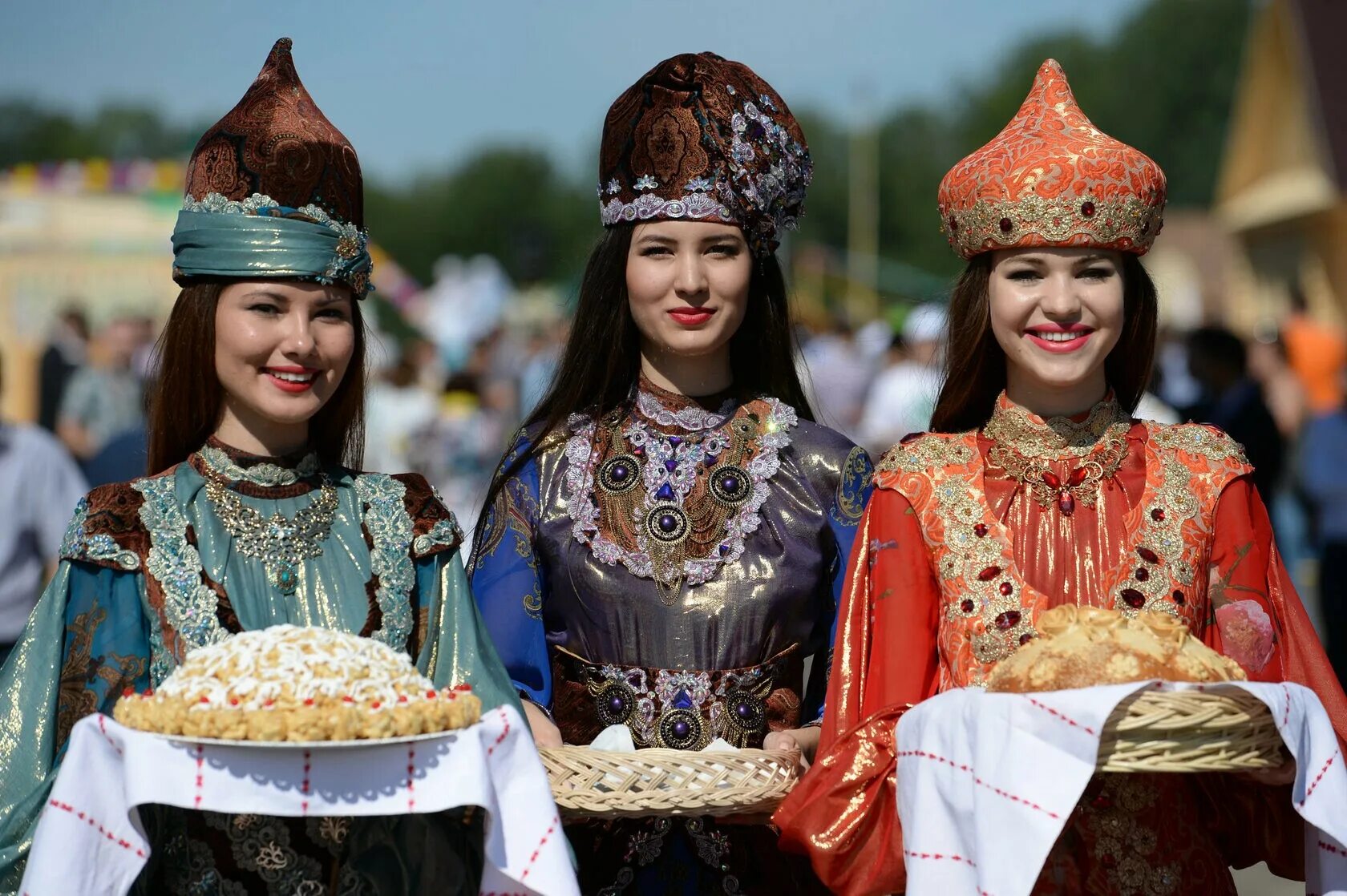 Национальность культуры. Народы Татарстана. Татарское гостеприимство. Татары в России. Казанские татары.