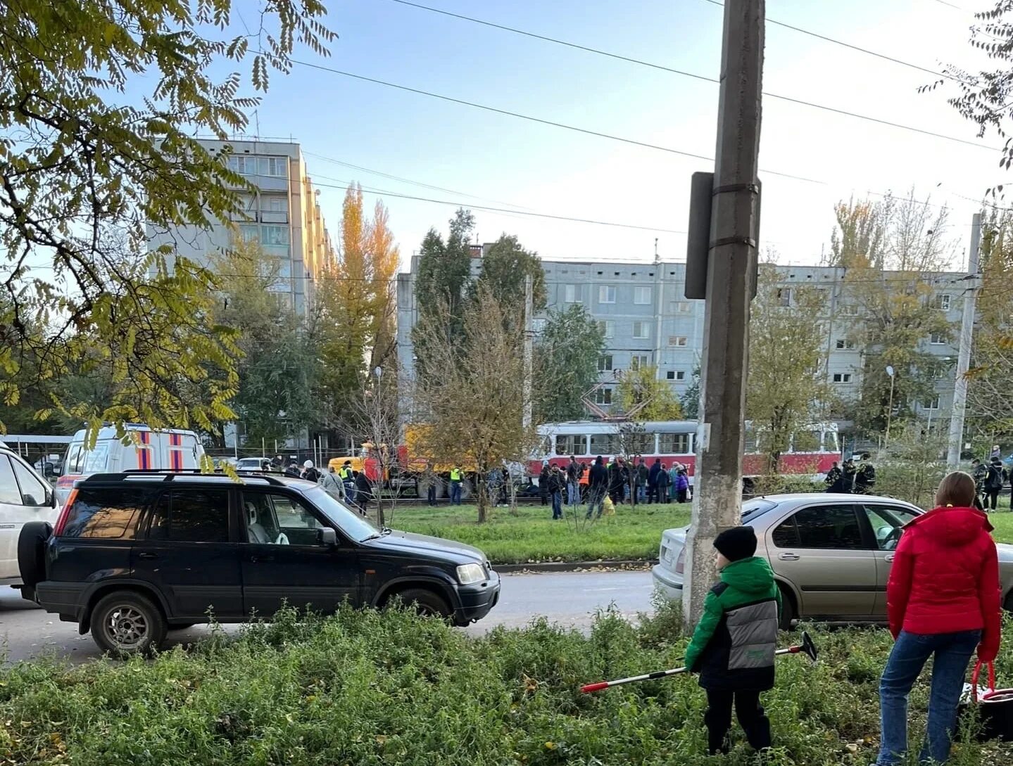 Волгоградское чп. Трамвай в Волгограде Дзержинский район. Дзержинский район Волгоград.