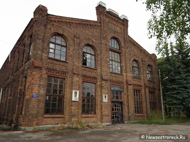 завод арсенал сестрорецк. сестрорецк оружейный завод мосина. сестрорецк оружейный завод. сестрорецкий оружейный завод юнеско. сестрорецкий инструментальный завод имени с.