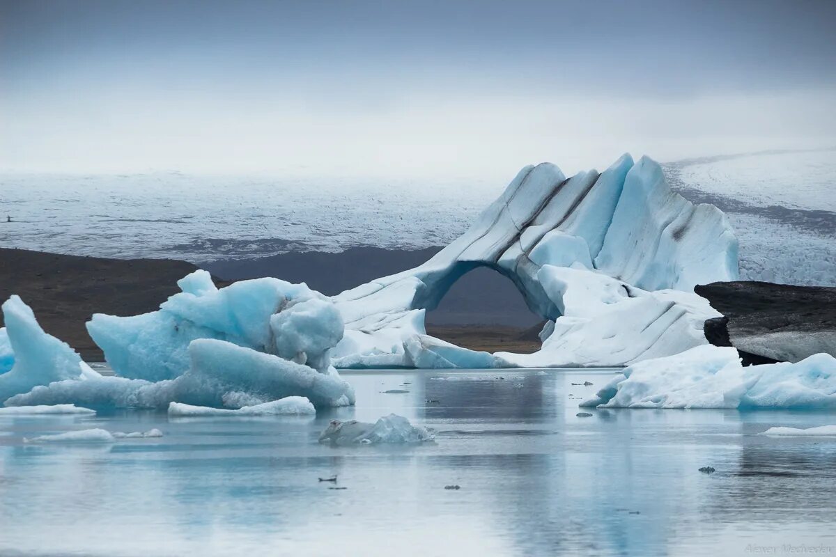 Потепление фон. Восточно гренландские айсберги. Rock from ice. Камень arctic ice d314. Лед з.