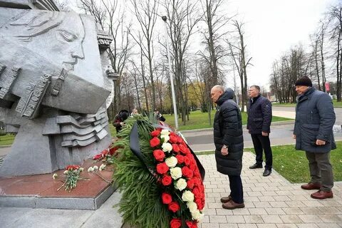 Памятник 20 октября