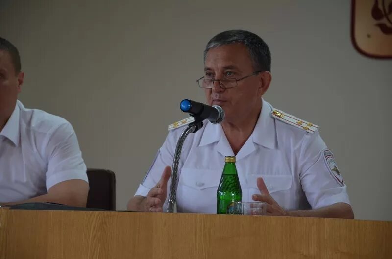 Мишагин. Генерал мвд ставропольского края. Генерал-майор полиции андрей мишагин. Арсен юрьевич мвд. Ветохин ставрополь начальник.