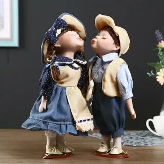 Куклы целую
