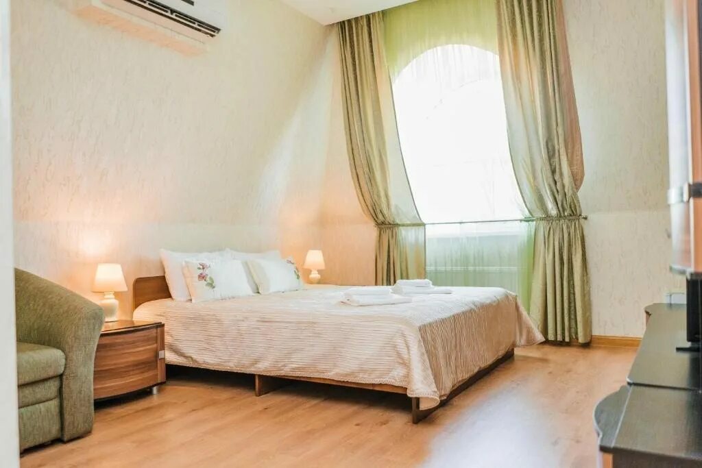 Снять дом длительно адлер. Гостевой дом loft сочи. hiloft hotel сочи. сочи лофт отель.