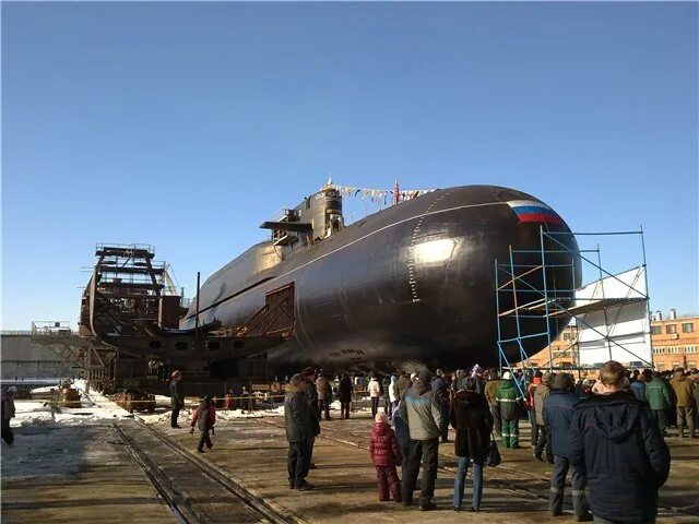 Атомное судостроение. Завод атомных подводных лодок Северодвинск. Судостроительный завод Звездочка Северодвинск. Северодвинск завод подводных лодок Звездочка. Северодвинск — центр атомного судостроения России.