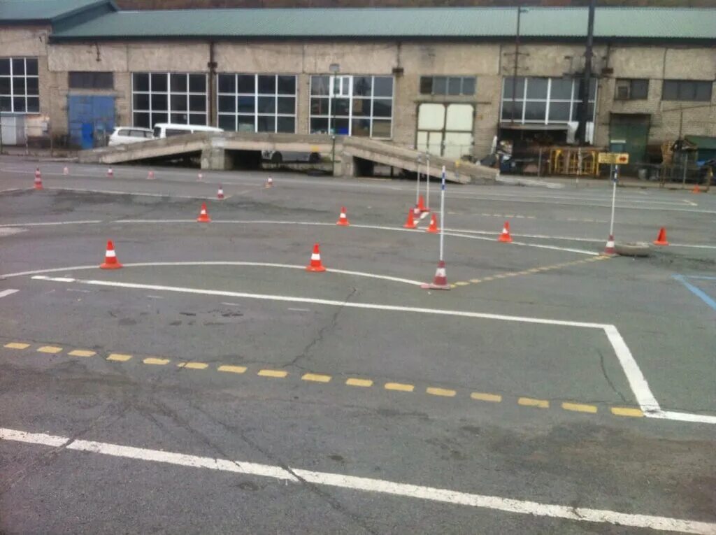 Автошкола владивосток мем. Регион 125 автошкола. Driving school, владивосток. Автошколы владивостока отзывы. Досааф автошкола владивосток.