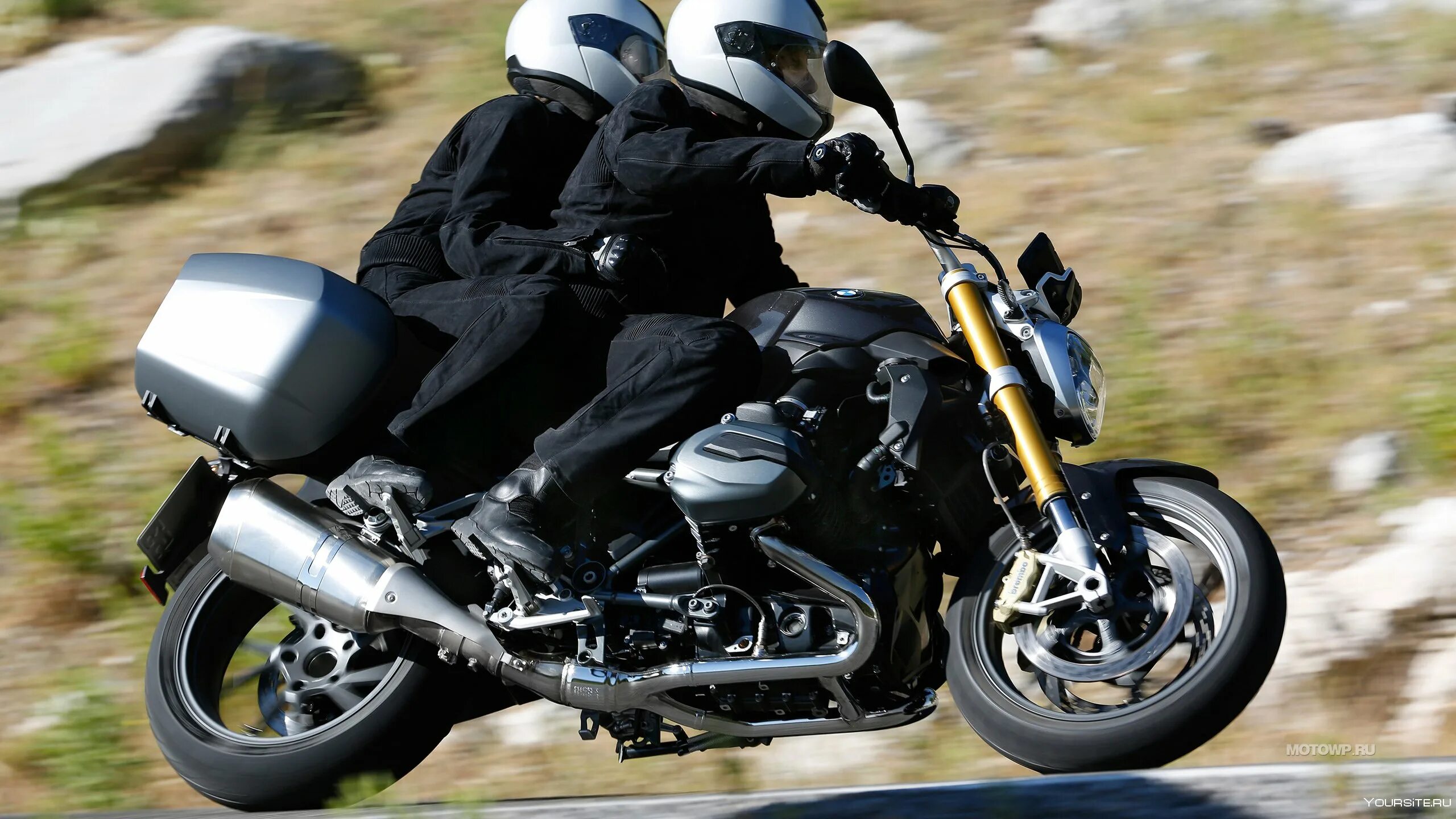 Honda gsr600. Bmw r1200r. Suzuki gsr 600. Suzuki marauder 125. Какой дорожный мотоцикл лучше.