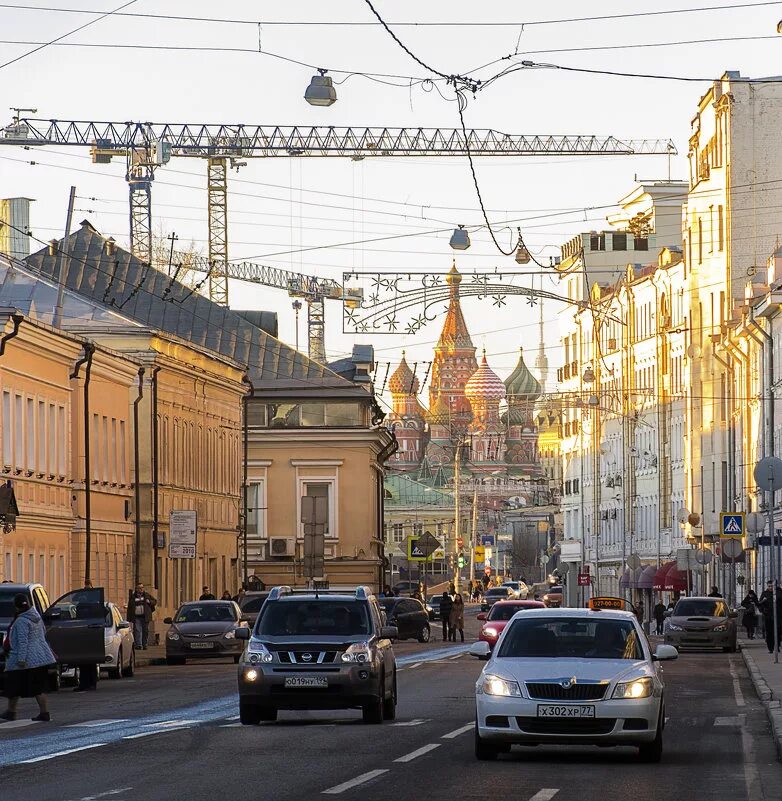 Ордынка улица в Москве. Улица большая Ордынка Москва. Золотая Ордынка. Большая Ордынка фото улицы. Ул б ордынка