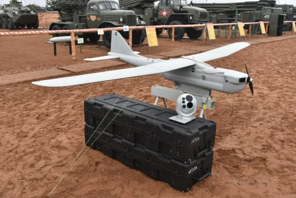 Беспилотник 30. Бпла орлан-10. бпла орлан-30. орлан-10е беспилотник. орлан-30 и орлан 10.