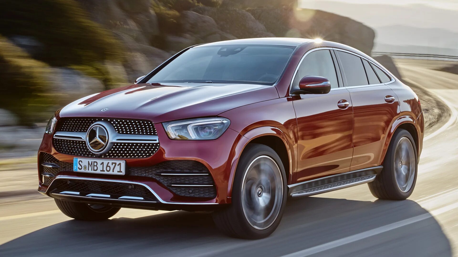 Mercedes benz gle v167. Mercedes cla 2019 amg. Мерседес gle 2019. Мерседес benz coupe gle 450 2020. Мерседес-бенц gle 400d купе.