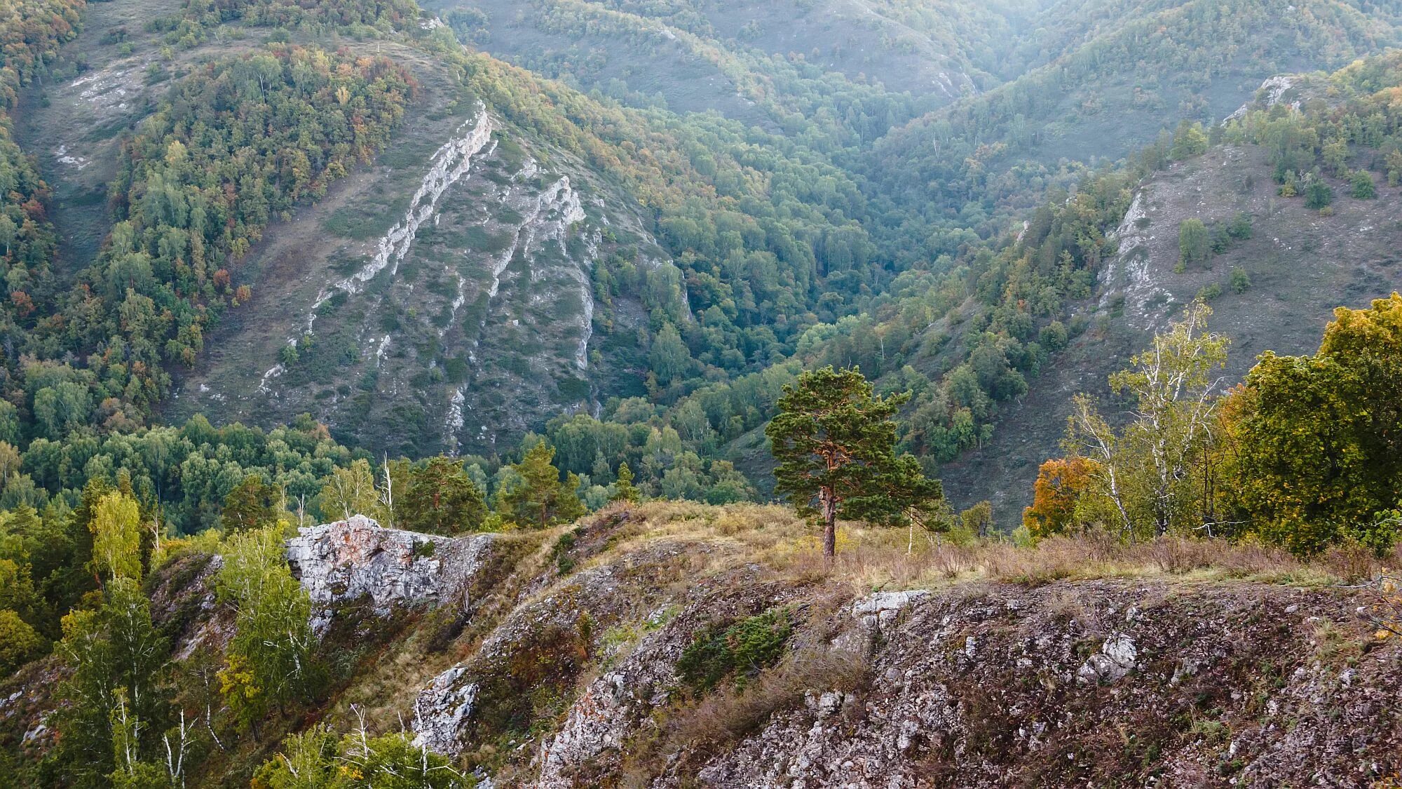 Кугарчинский район. Бикбулатово Кугарчинский район. Деревня Бикбулатово Кугарчинский район. Бикбулатово Кугарчинский район ущелье. Седло гора Кугарчинский район.