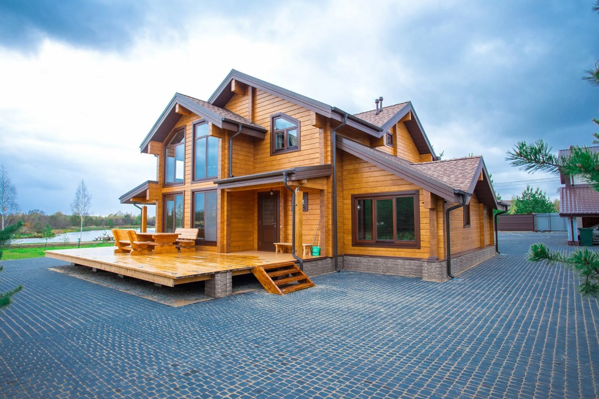 Дом из клееного бруса Альбатрос. Красивый дом из бруса. Красивые деревянные коттеджи. Стройка домов.