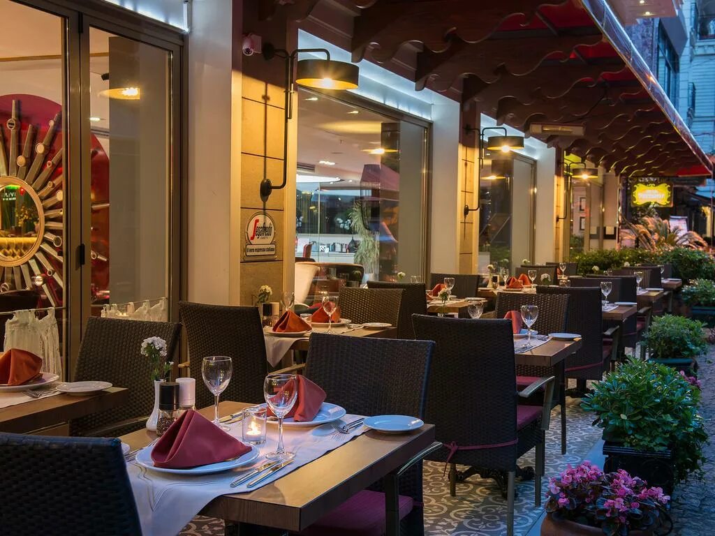 Лучший ресторан турции. Sultania hotel sultanahmet 4. турецкий ресторан bcnfy,ek. кафе в турции стамбул. galeyan restaurant sultanahmet, турция.