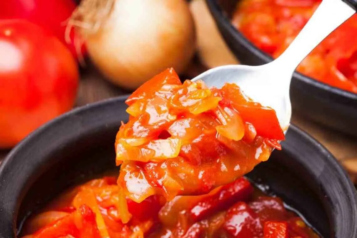 Перец помидоры лук морковь лечо на зиму. Лечо. вкусное лечо. лечо из перца. лечо из сладкого перца.