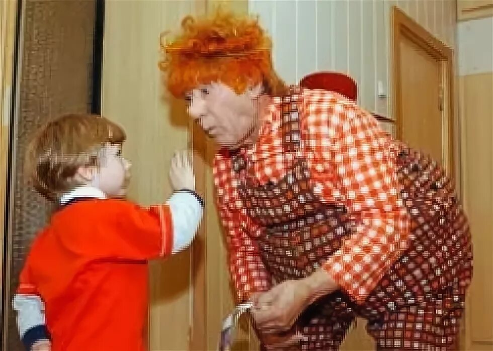 Белое солнце пустыни мишулин в роли. Актер играющий карлсона. Малыш и карлсон театр сатиры. Актер играющий карлсона. Малыш и карлсон спектакль театр сатиры.