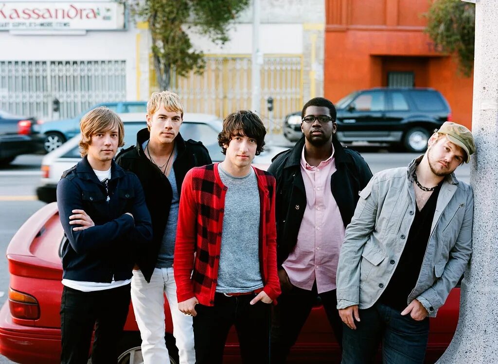 Plain white t s. Группа plain white t’s. plain white t&#039;s вокалист. plain white ts. ruzone группа.