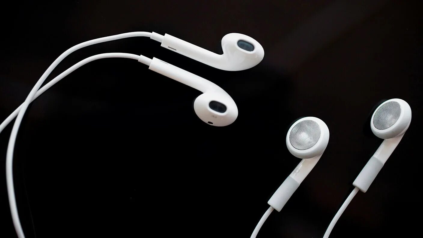 Iphone звук наушники. Наушники Apple Earpods (3.5 мм), белый. Наушники Apple Earpods 3.5мм. Наушники капельки Эппл. Earpods iphone 4.