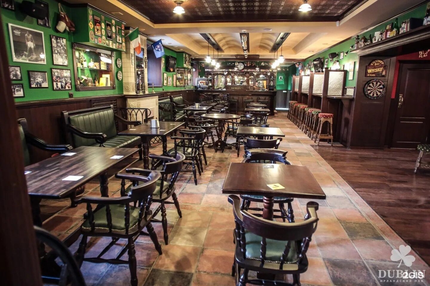 Irish dublin. Паб дублин липецк. ирландский паб липецк. ирландский паб дублинец. ирландский паб dublin меню липецк.