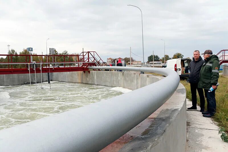5. Вода картинки. Рогачев вода. Реклама воды. Вода питьевая этикетка.
