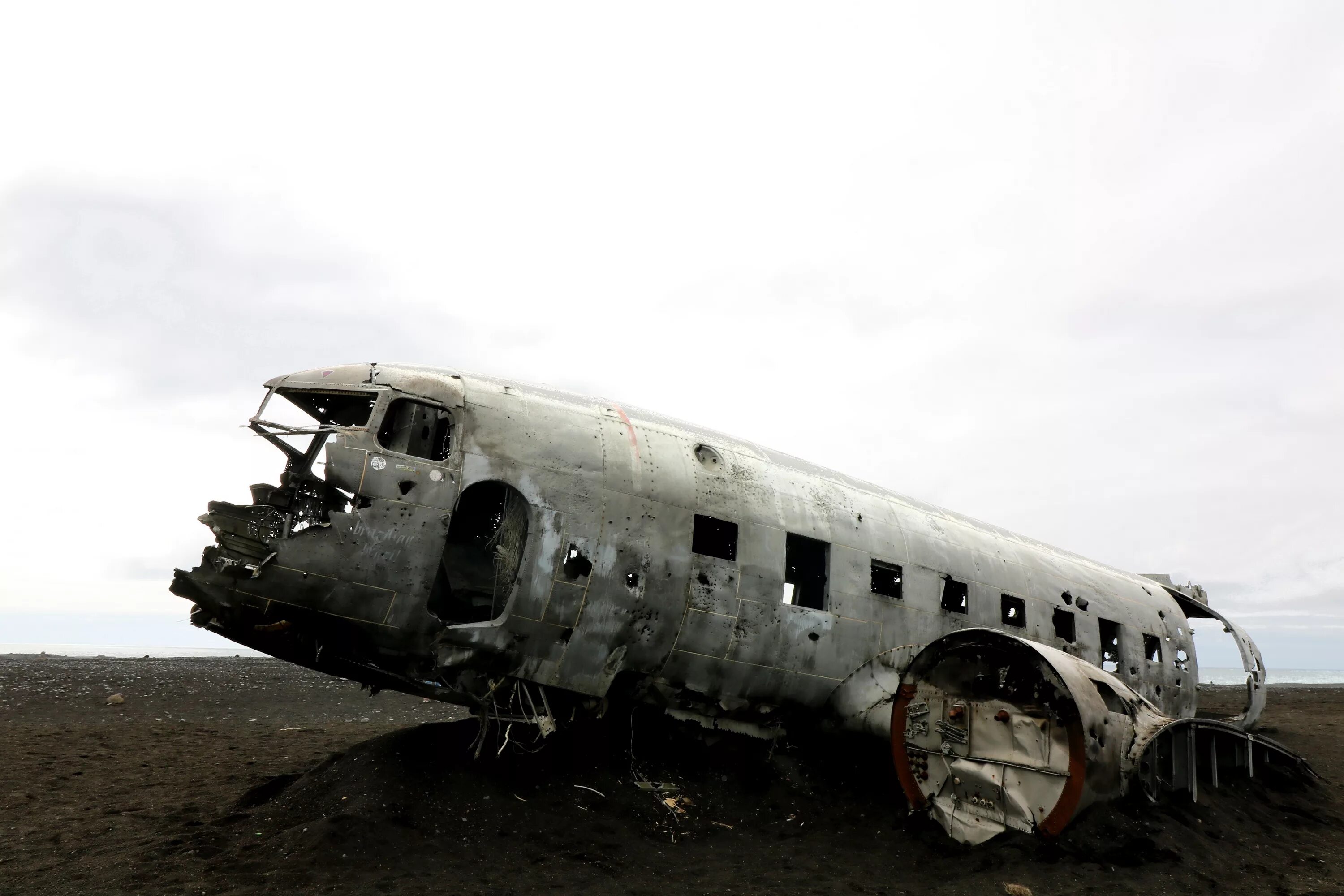 Какой самолет упал в море. Катастрофа АН-12 В Нальчике.